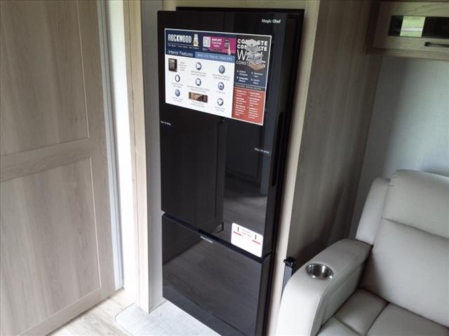 2025 Forest River ROCKWOOD MINI LITE 2511S