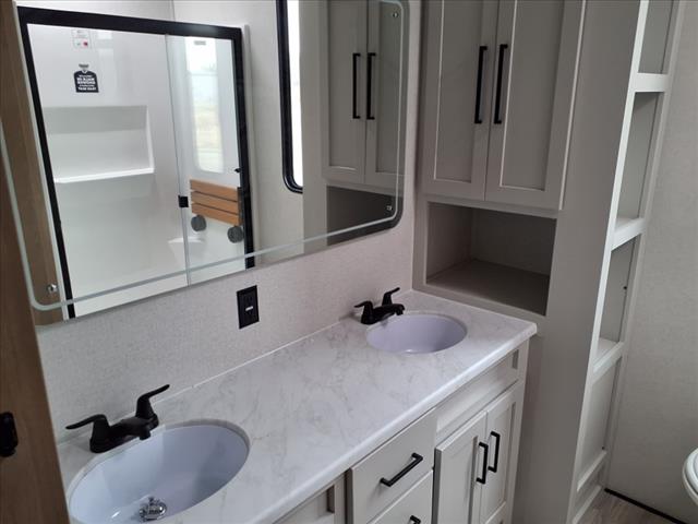 2025 Forest River SIERRA 388JW