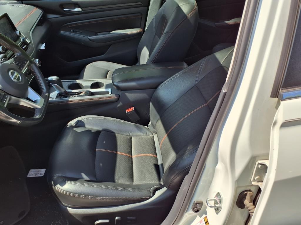 2022 Nissan Altima 2.0 SR