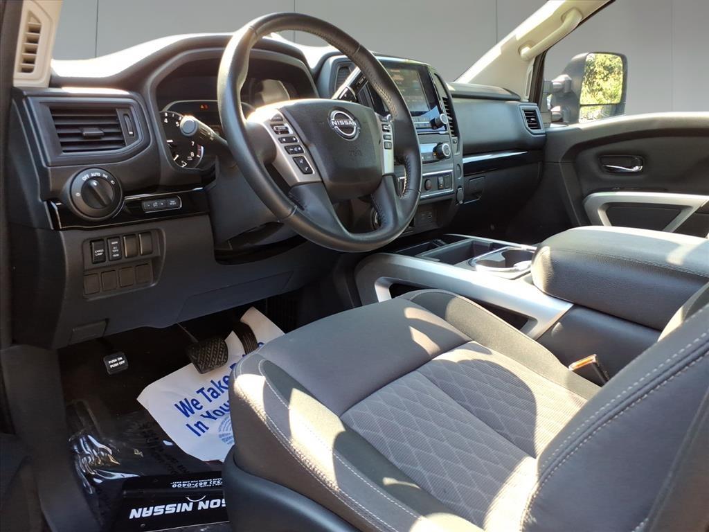 2024 Nissan Titan SV 2024 Nissan Titan SV