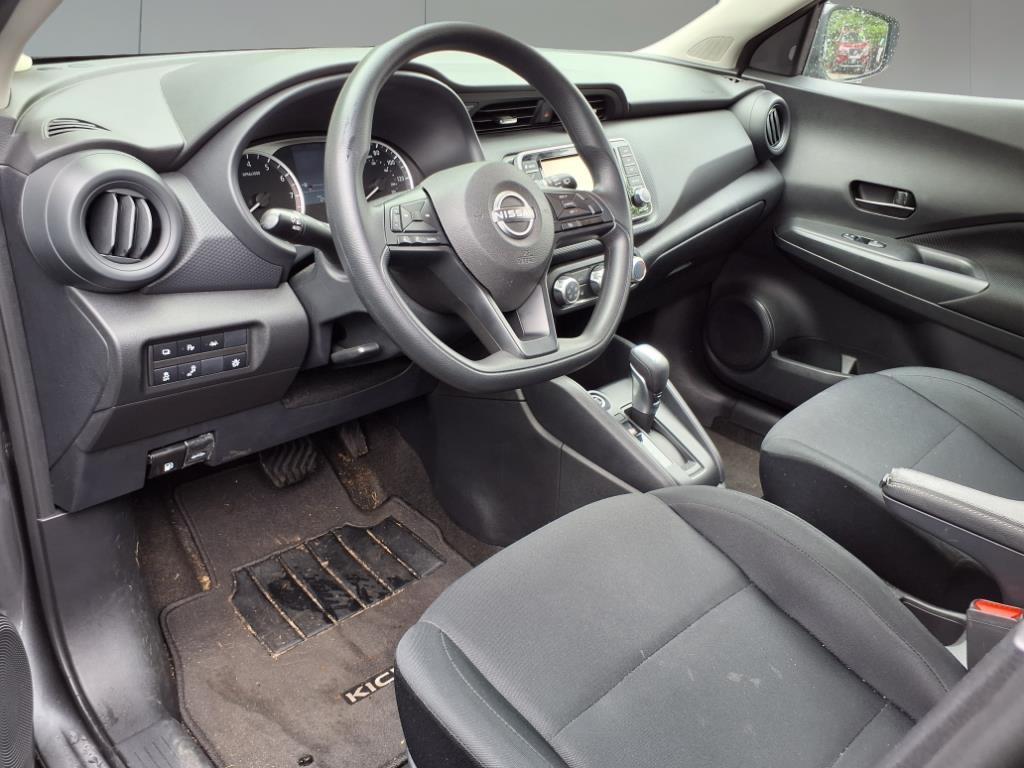 2023 Nissan Kicks S