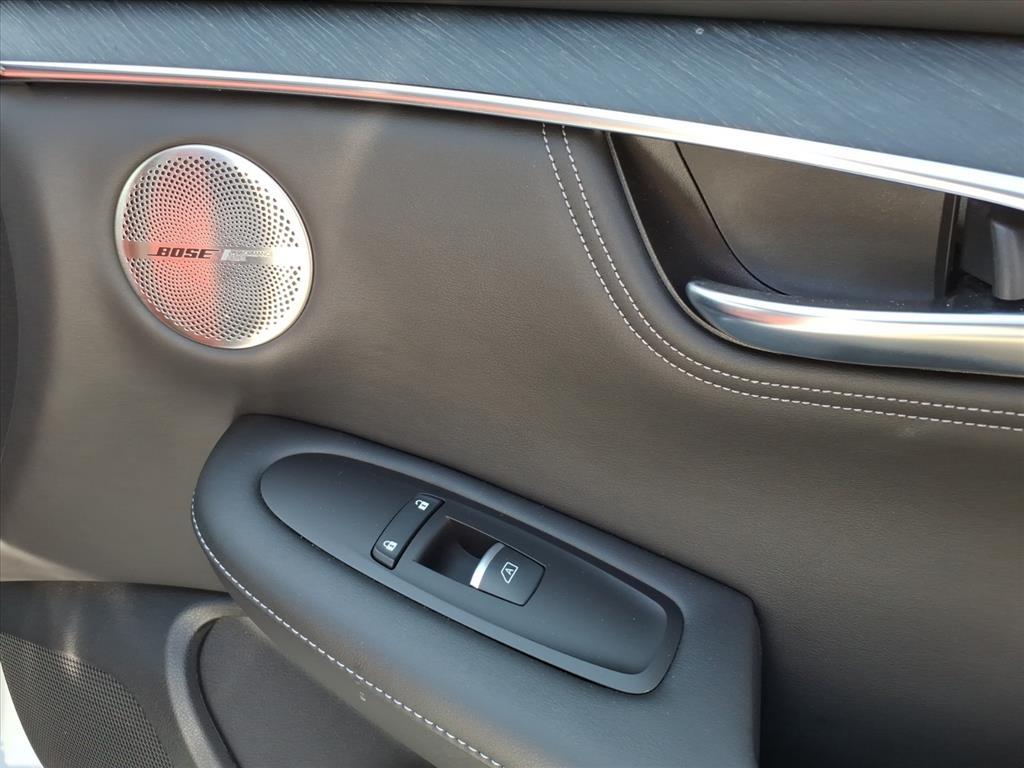 2023 INFINITI QX55 Sensory
