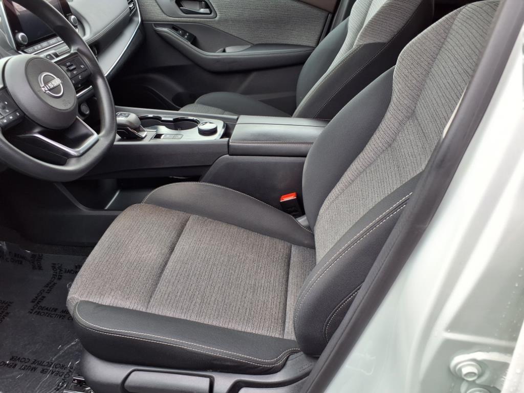 2022 Nissan Rogue S