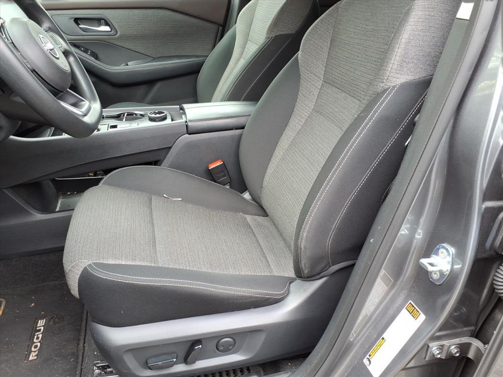 2022 Nissan Rogue SV 2022 Nissan Rogue SV