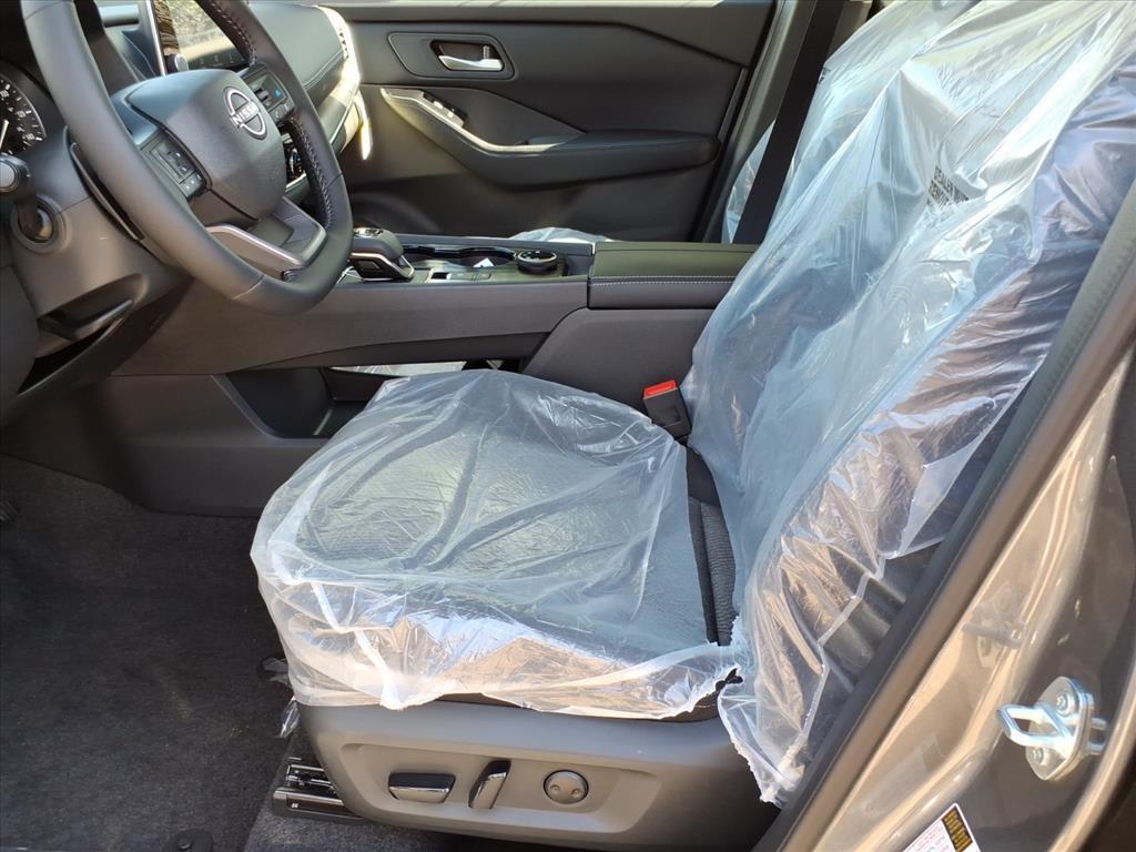 2026 Nissan Rogue SV 2026 Nissan Rogue SV