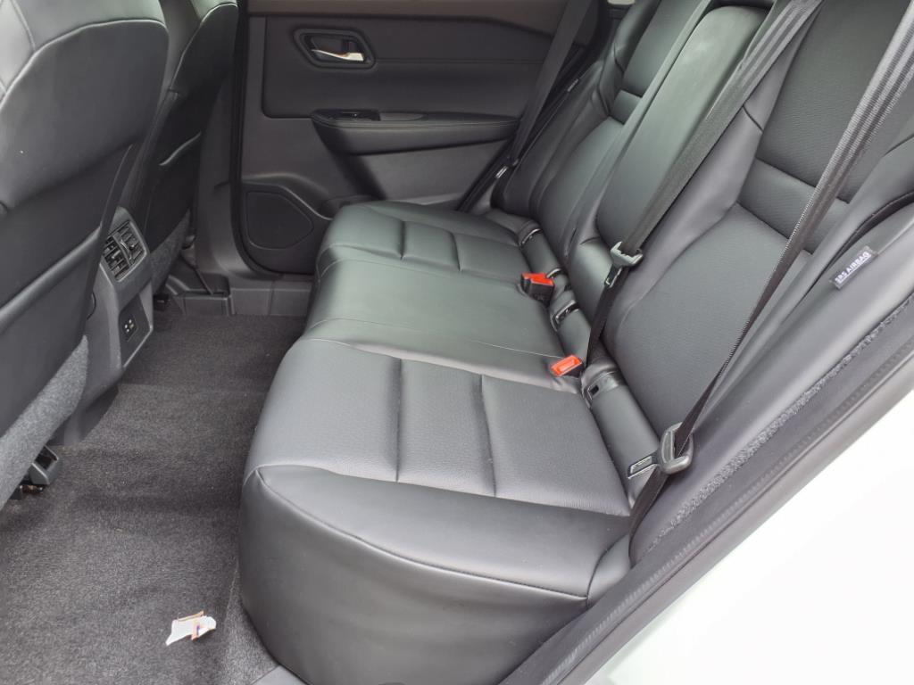 2022 Nissan Rogue SV 2022 Nissan Rogue SV