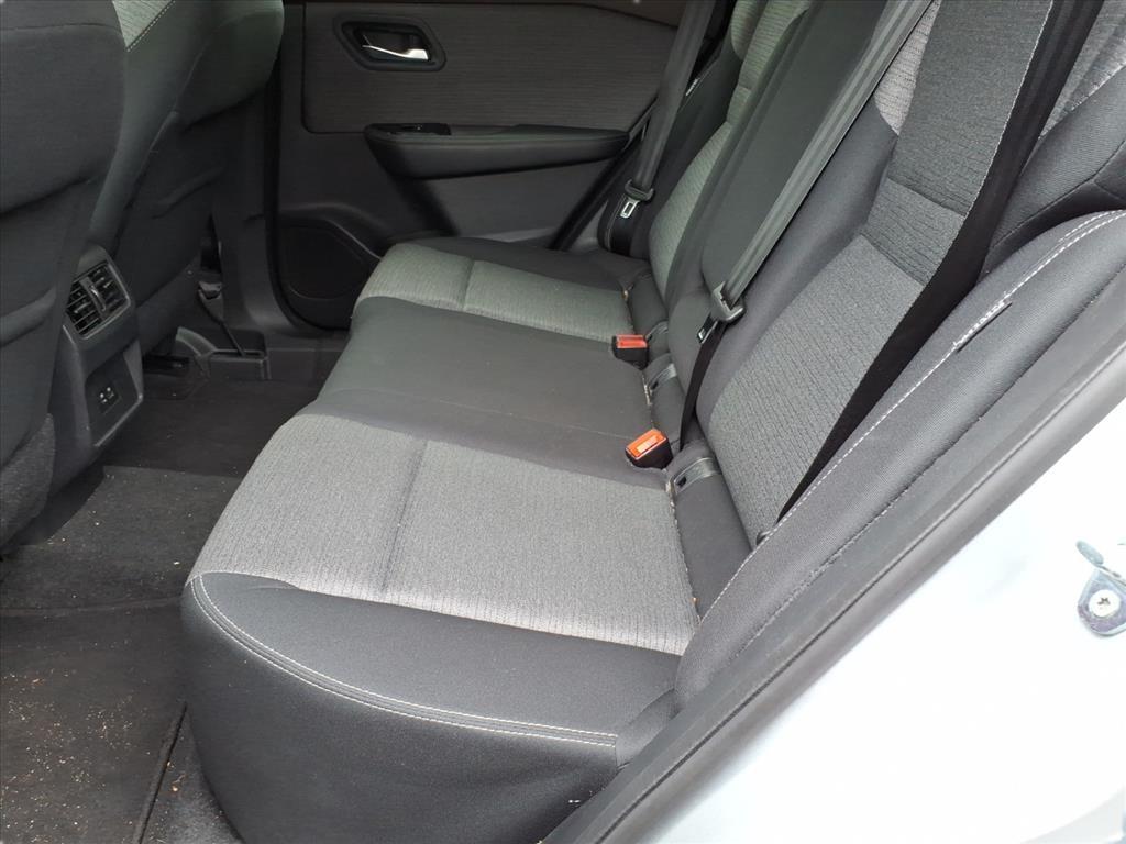 2022 Nissan Rogue SV 2022 Nissan Rogue SV