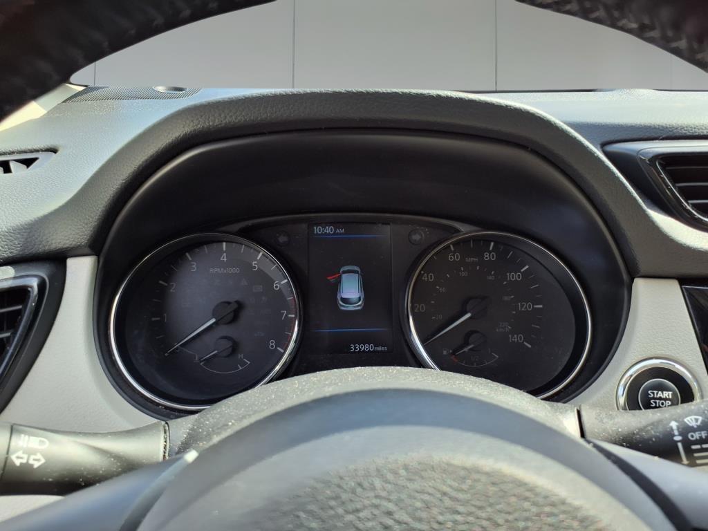 2022 Nissan Rogue Sport SV