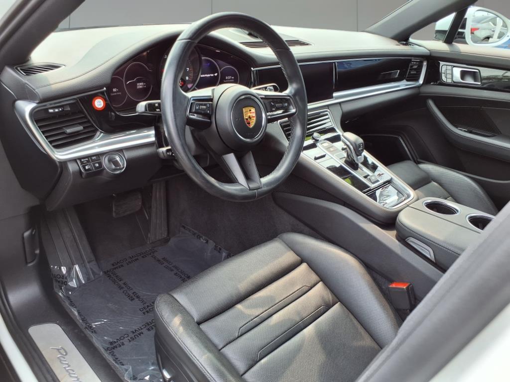 2021 Porsche Panamera 4