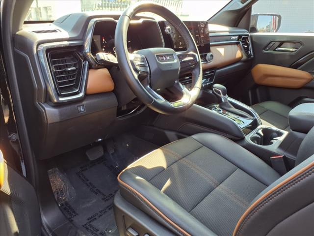 2023 GMC Canyon AT4