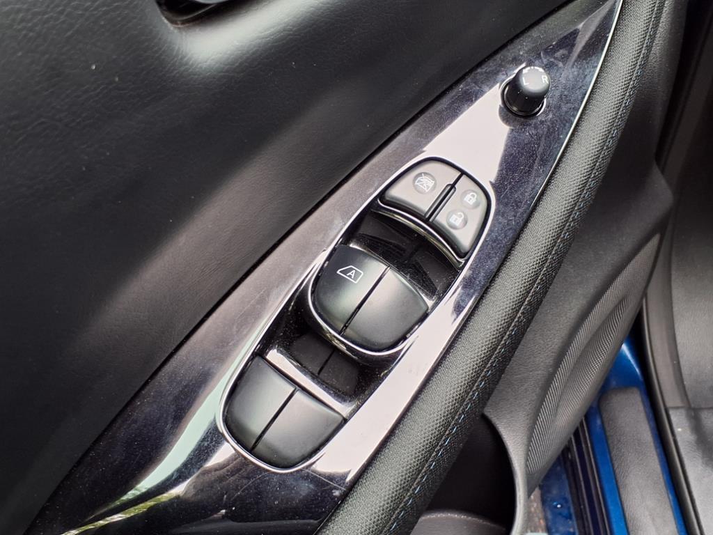2023 Nissan LEAF SV PLUS
