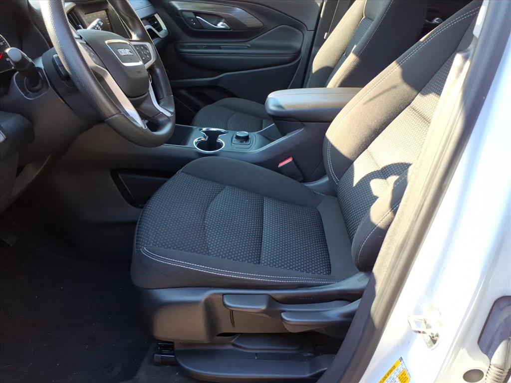 2024 GMC Terrain SLE 2024 GMC Terrain SLE