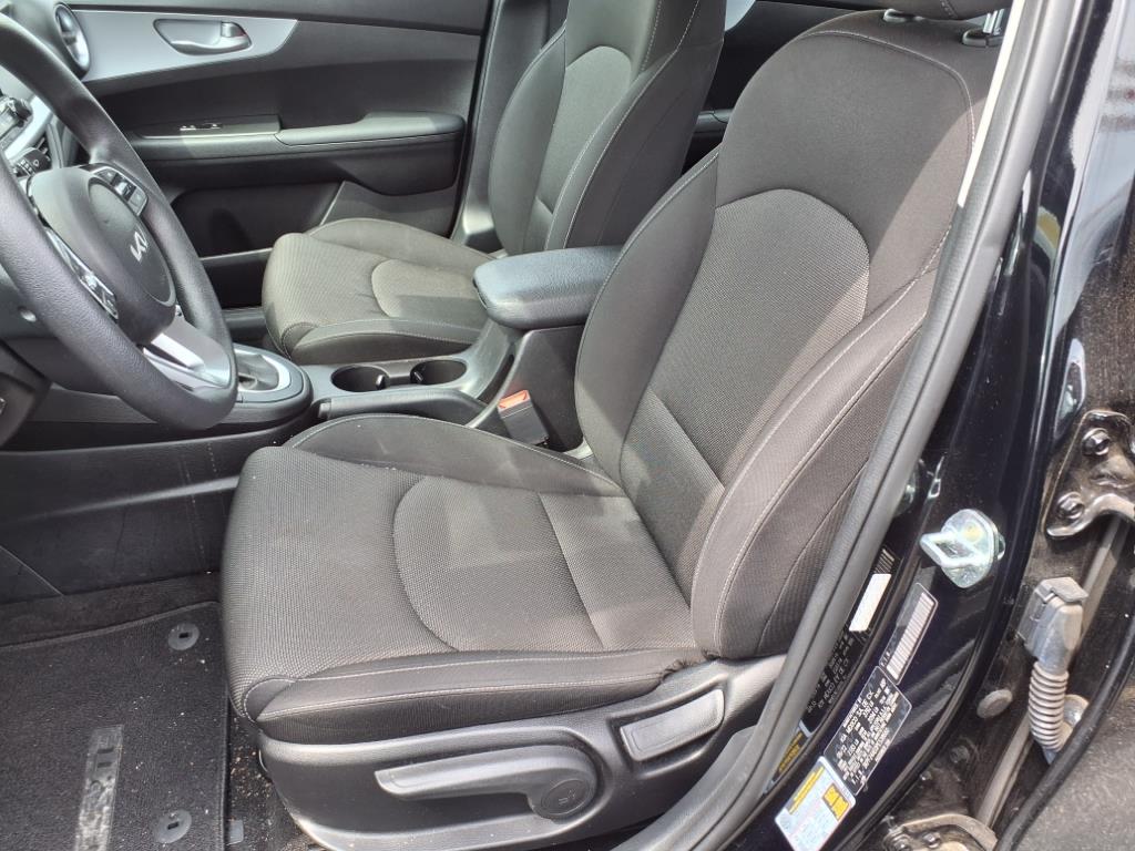 2023 Kia Forte LX