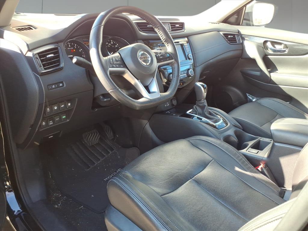 2020 Nissan Rogue SV 2020 Nissan Rogue SV