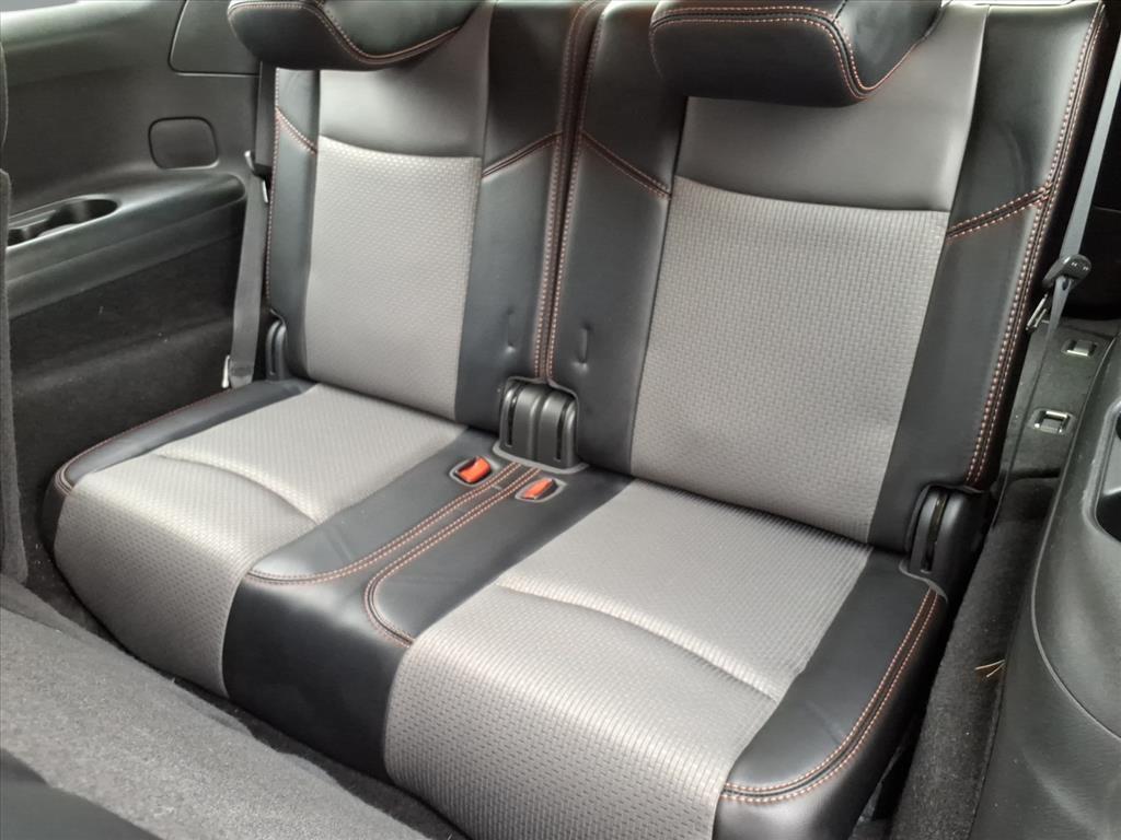 2019 Nissan Pathfinder SV 2019 Nissan Pathfinder SV