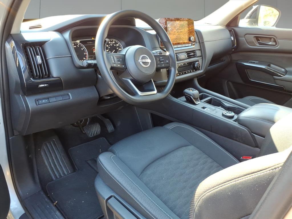 2023 Nissan Pathfinder S 2023 Nissan Pathfinder S