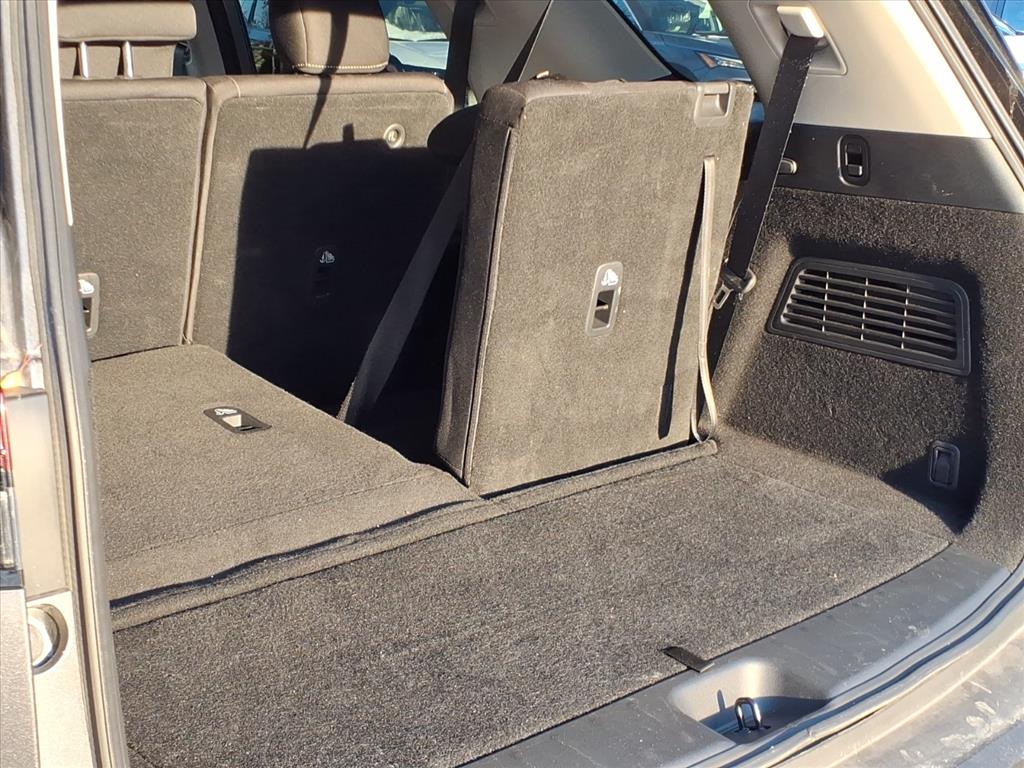 2025 Nissan Pathfinder SV 2025 Nissan Pathfinder SV