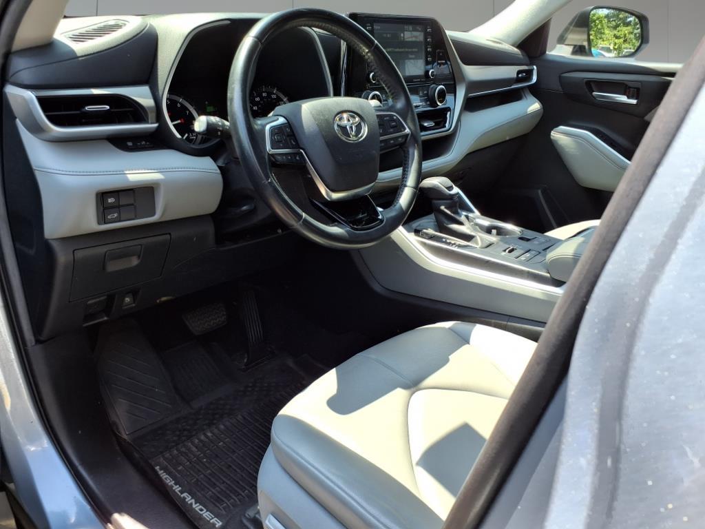 2020 Toyota Highlander XLE