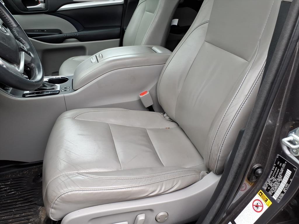 2015 Toyota Highlander XLE 2015 Toyota Highlander XLE