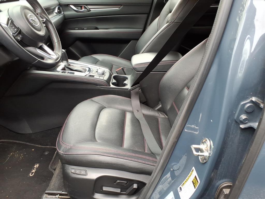 2024 Mazda CX-5 2.5 S Carbon Edition 2024 Mazda CX-5 2.5 S Carbon Edition