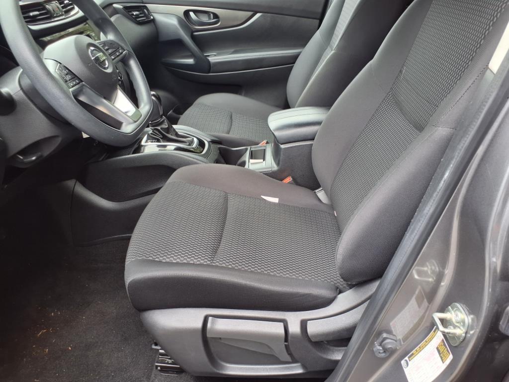 2022 Nissan Rogue Sport S