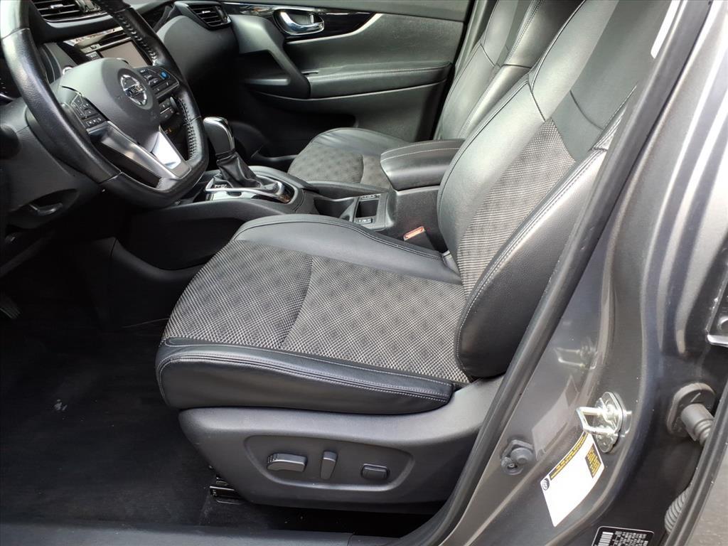 2022 Nissan Rogue Sport SV 2022 Nissan Rogue Sport SV