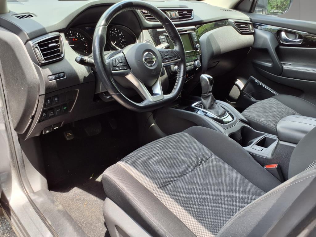 2021 Nissan Rogue Sport SV