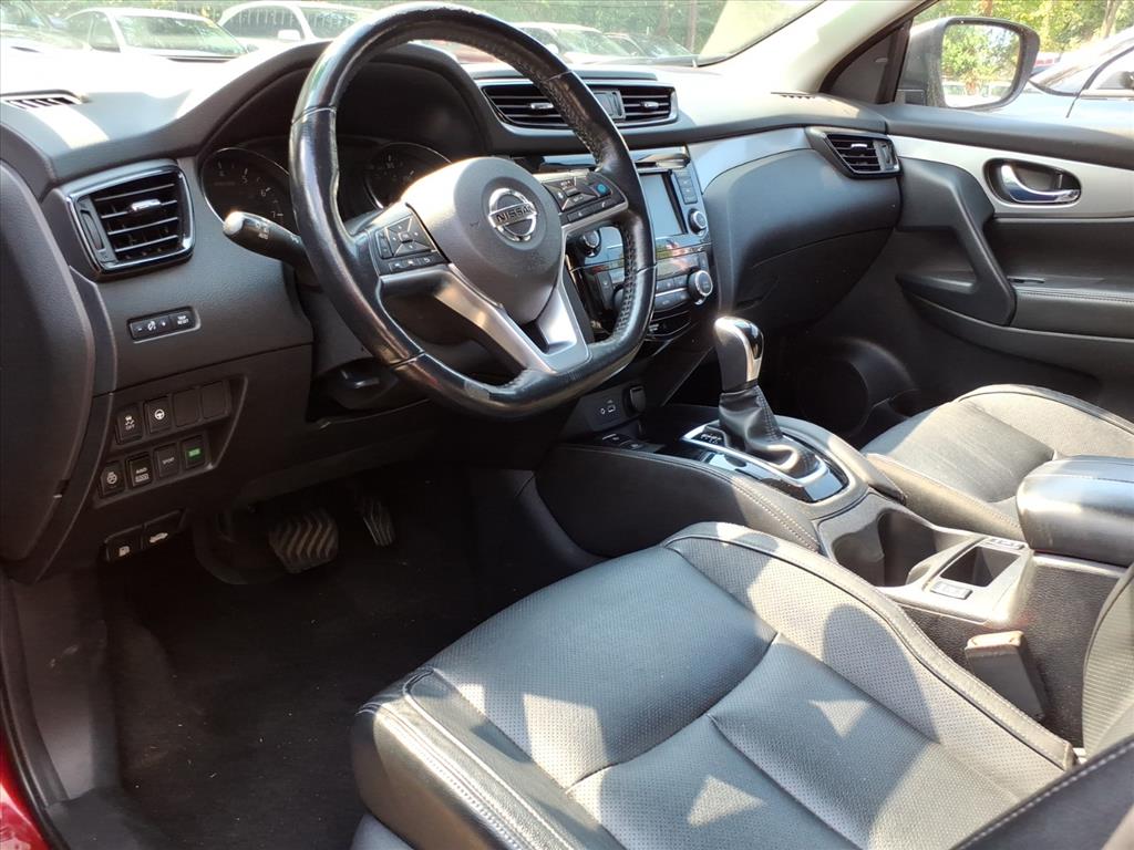 2020 Nissan Rogue Sport SL