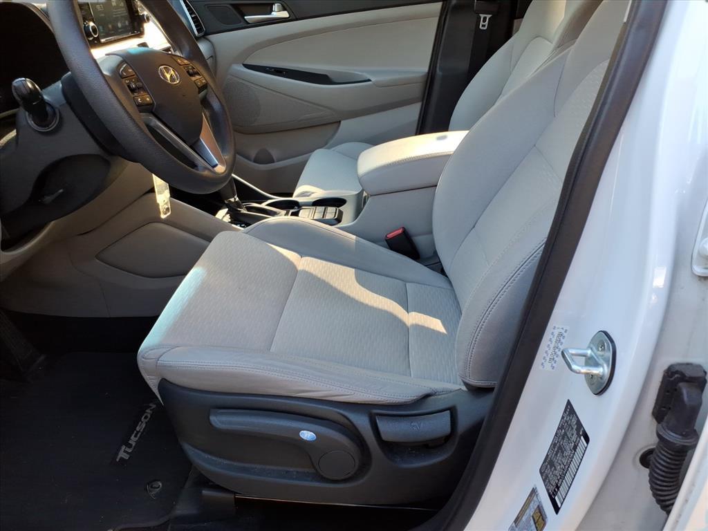 2019 Hyundai TUCSON SE
