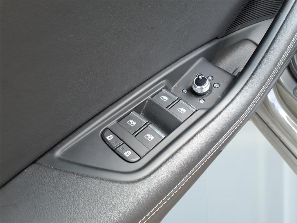 2024 Audi A4 quattro S line Prem Plus 45 TFSI