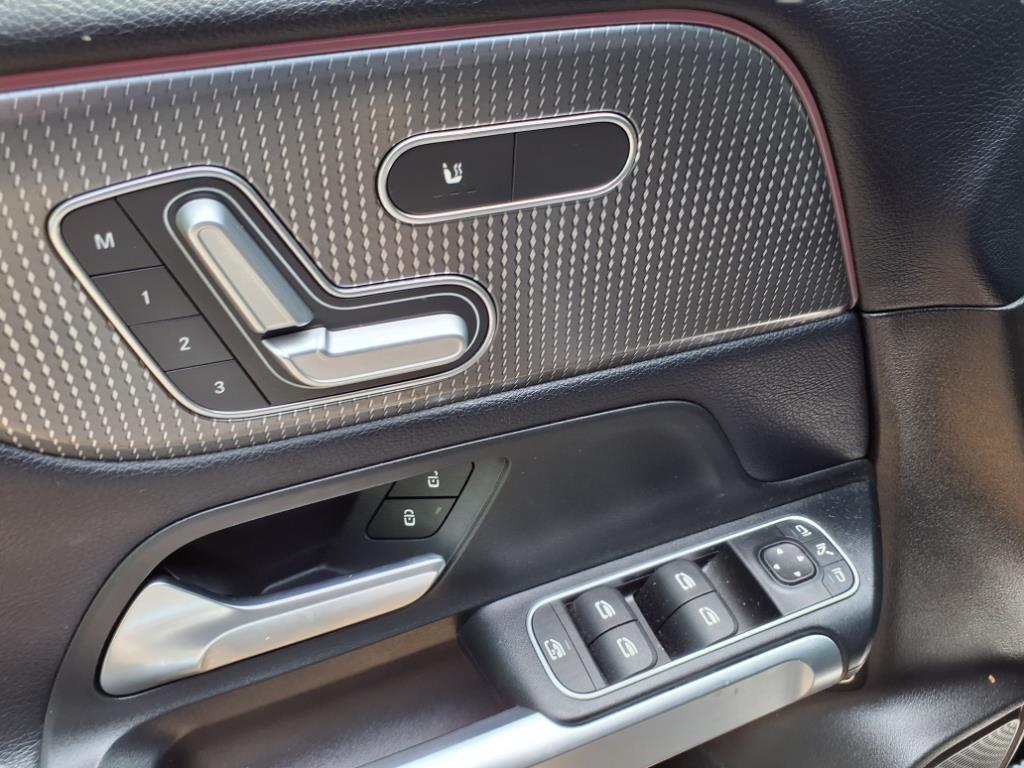 2020 Mercedes-Benz GLB GLB 250 4MATIC