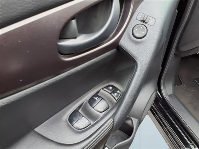 2022 Nissan Rogue Sport S