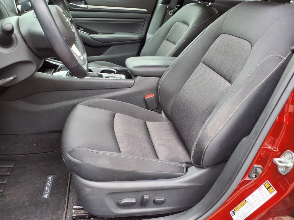 2021 Nissan Altima 2.5 SV