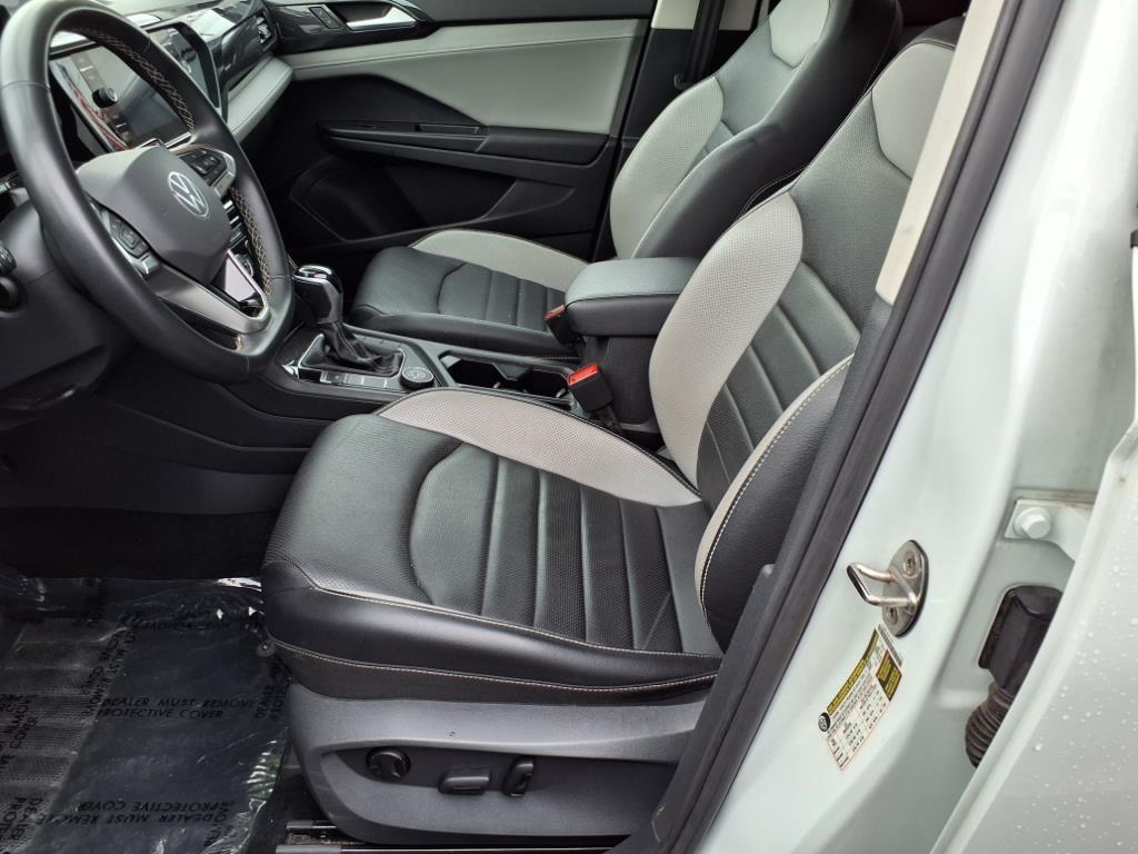 2022 Volkswagen Taos SEL 4Motion