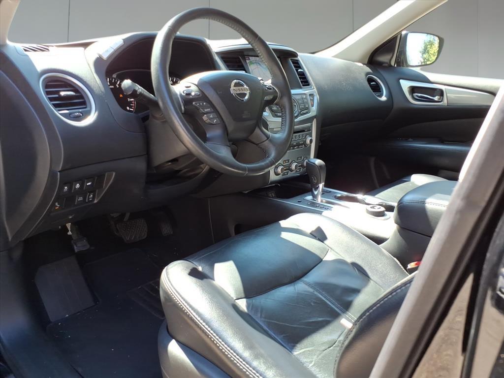 2018 Nissan Pathfinder SL
