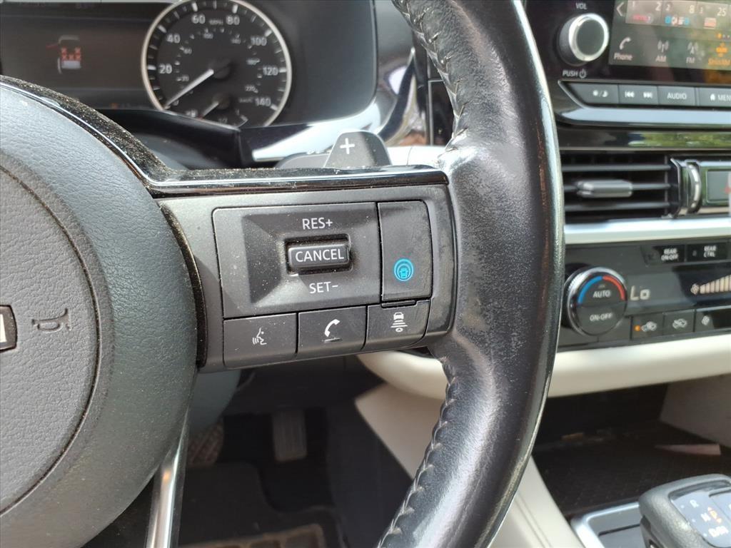 2022 Nissan Pathfinder SV 2022 Nissan Pathfinder SV