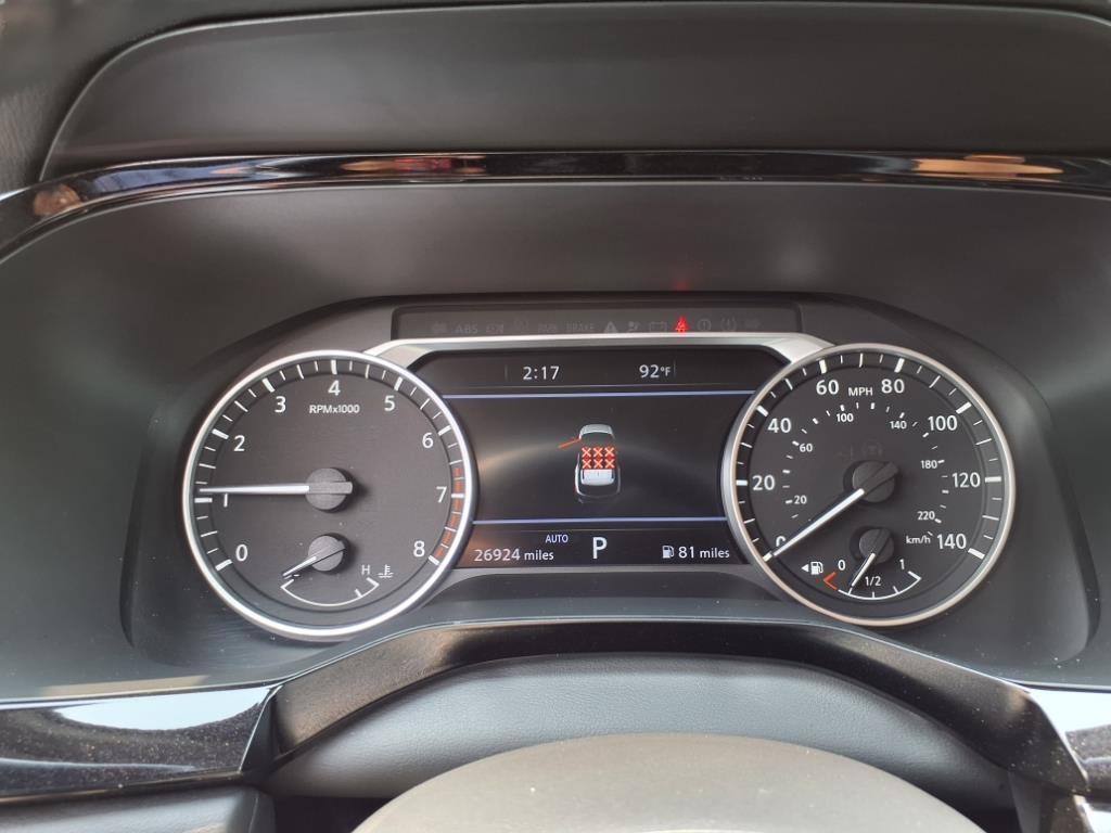 2022 Nissan Pathfinder SL