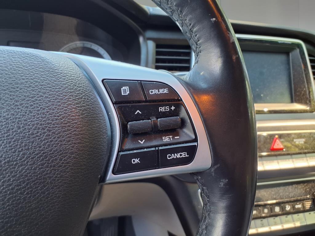 2018 Hyundai SONATA SEL