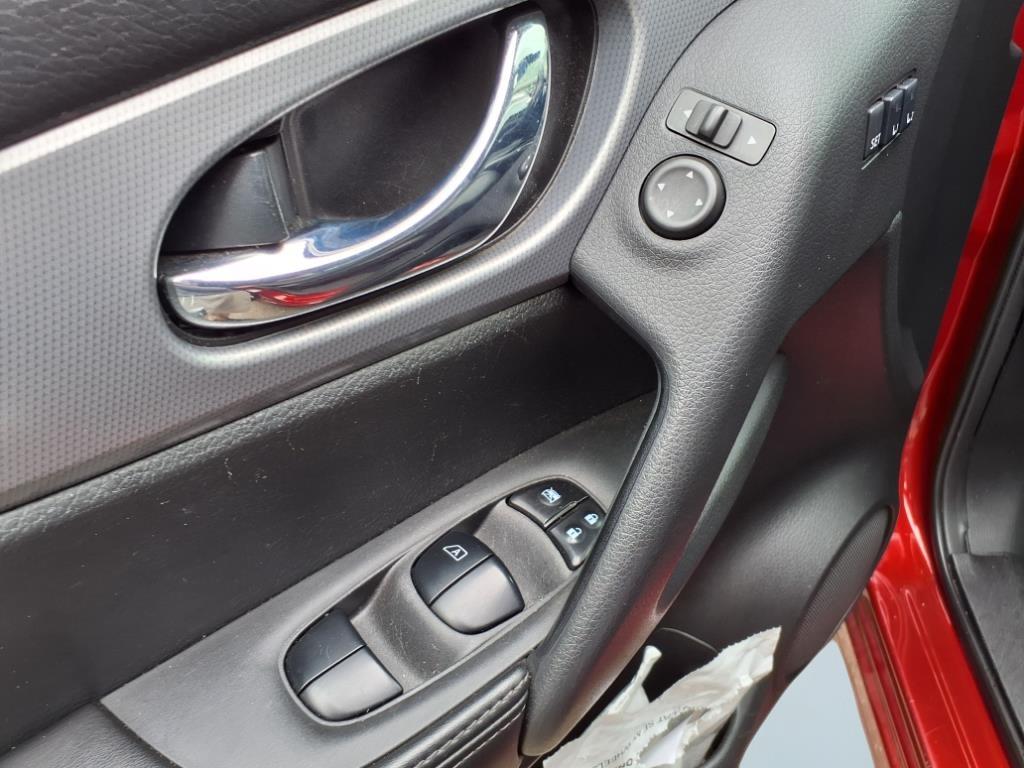 2020 Nissan Rogue Sport SL