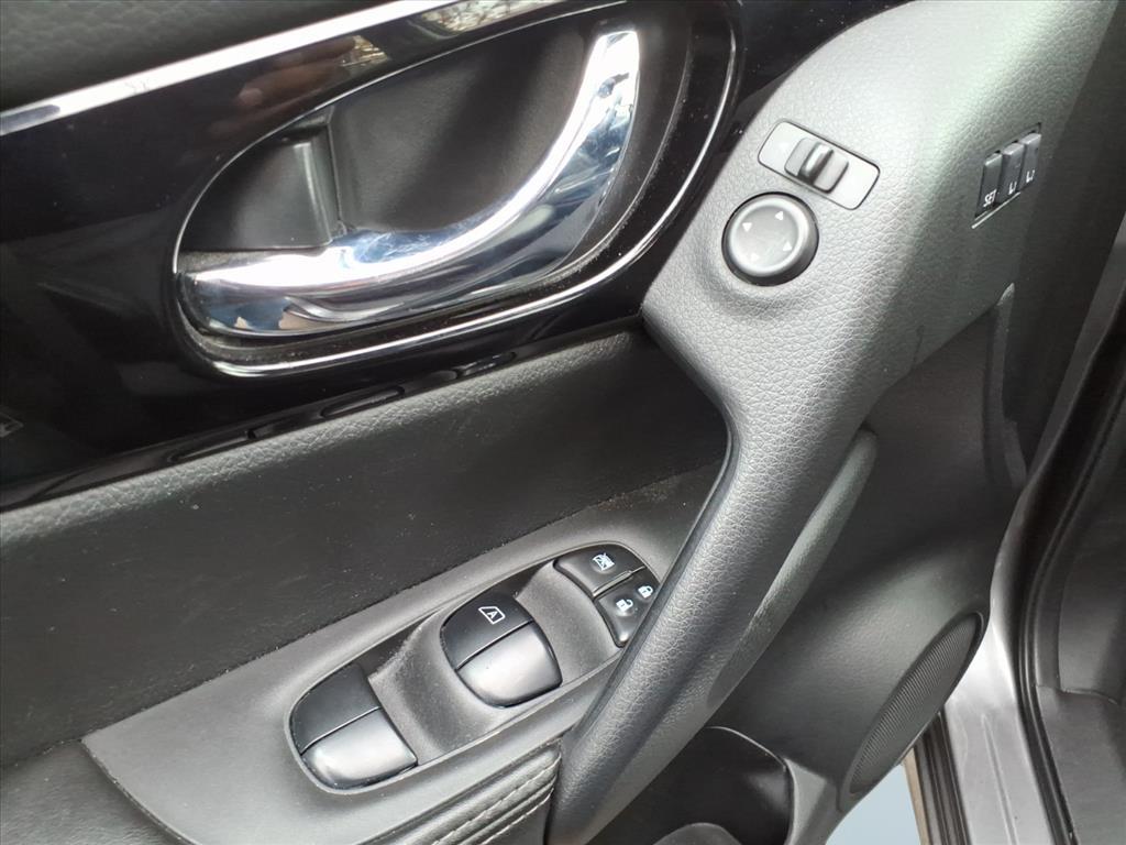 2022 Nissan Rogue Sport SL 2022 Nissan Rogue Sport SL