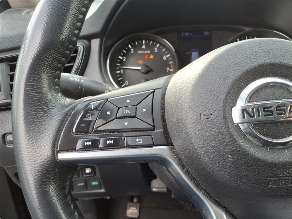 2018 Nissan Rogue SV 2018 Nissan Rogue SV