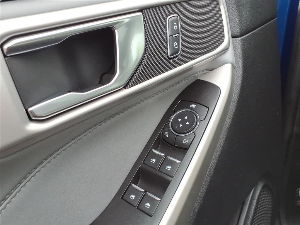 2022 Ford Explorer XLT 2022 Ford Explorer XLT