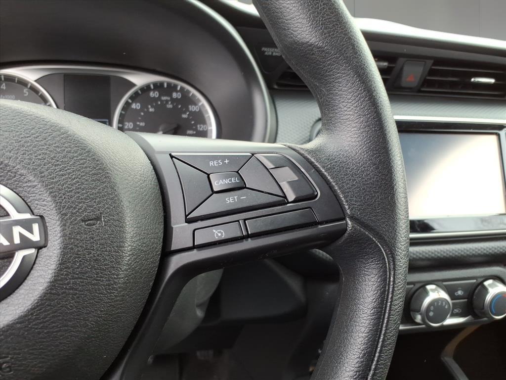 2023 Nissan Kicks S 2023 Nissan Kicks S