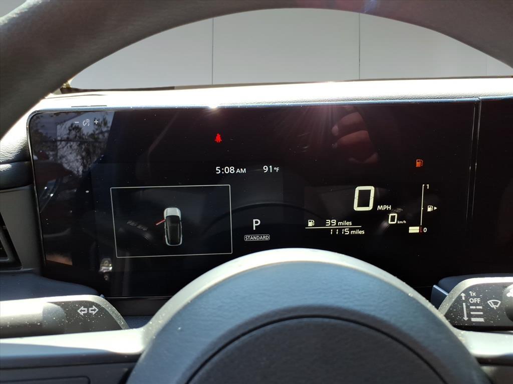 2025 Nissan Kicks S