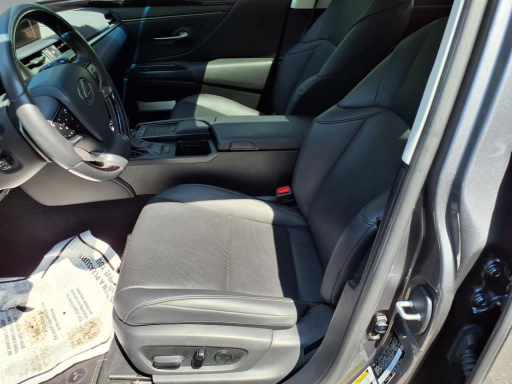 2021 Lexus ES 250 Base