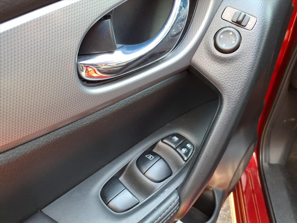 2020 Nissan Rogue Sport SL