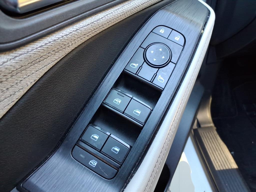 2022 Nissan Rogue SV 2022 Nissan Rogue SV