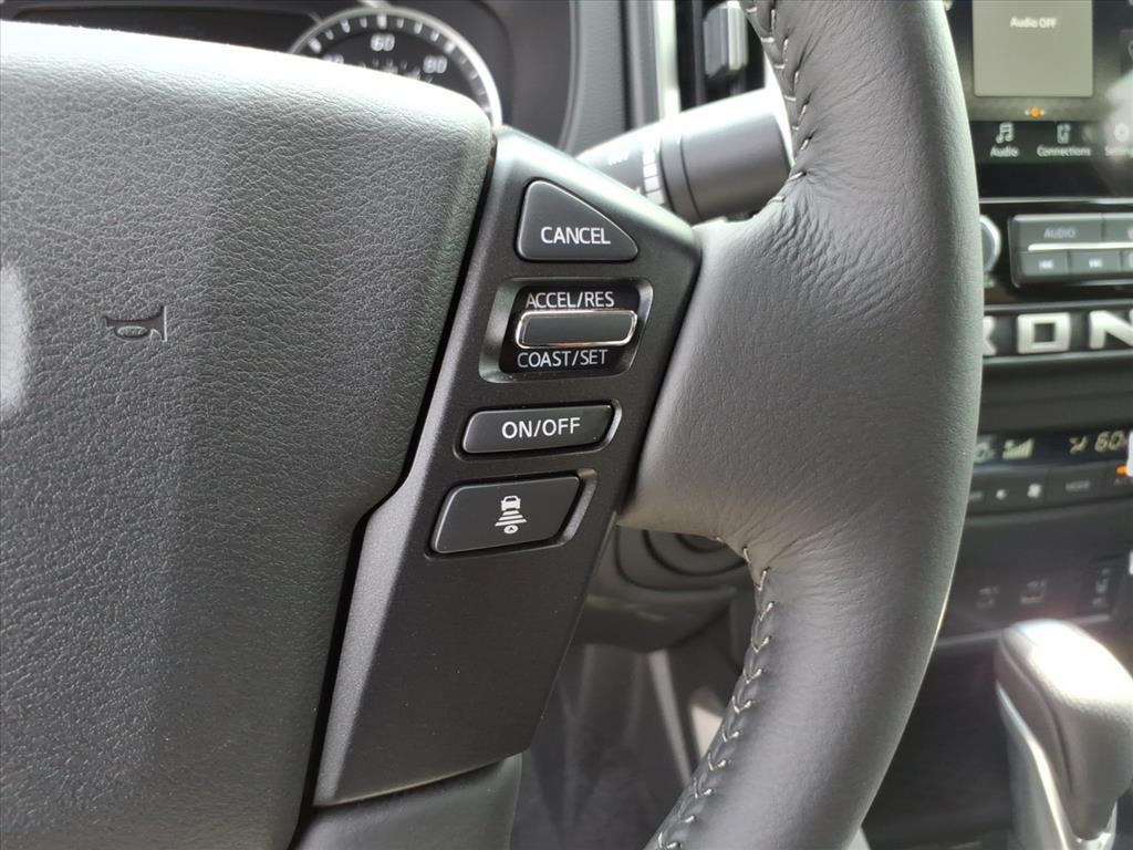 2025 Nissan Frontier SV