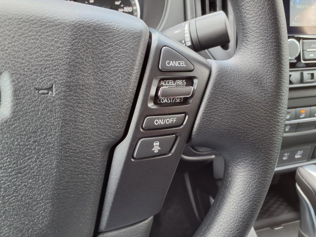 2025 Nissan Frontier S