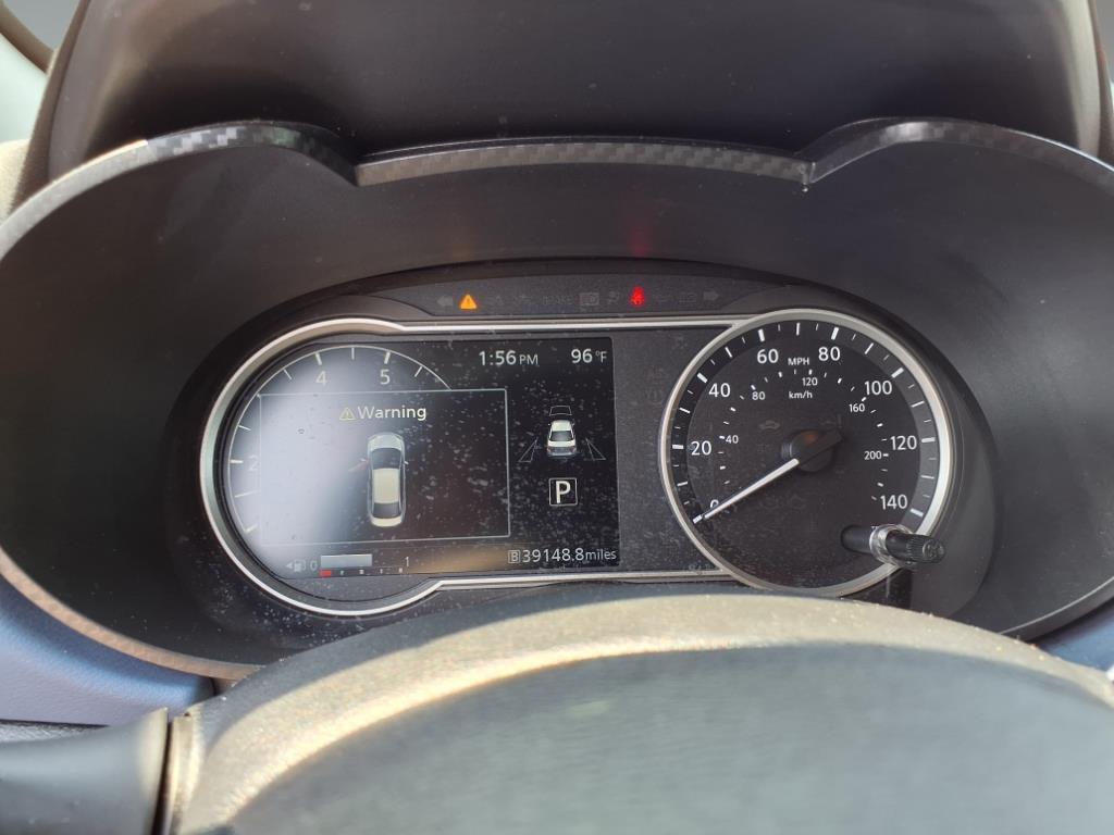 2023 Nissan Versa SV